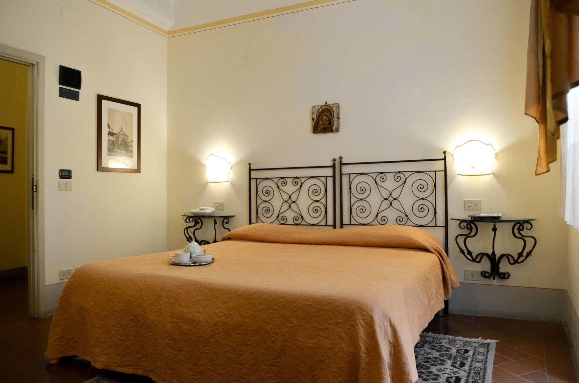 B&B Piccolo Hotel Cortona Bagian luar foto
