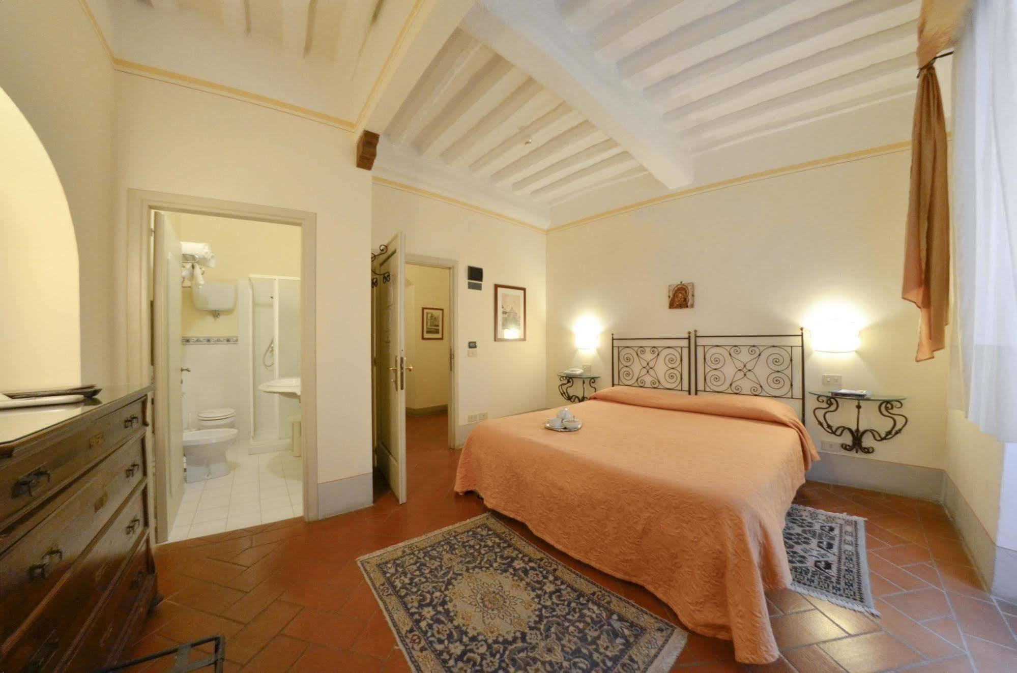 B&B Piccolo Hotel Cortona Bagian luar foto